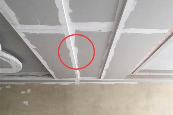 吊顶挖洞如何修补